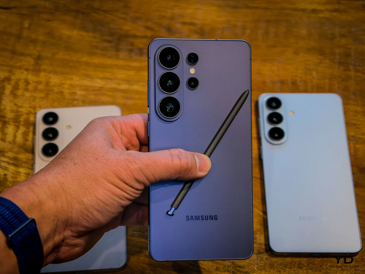 Galaxy S26 Ultra features, Samsung flagship 2026, smartphone problems solved, Android phone review, Samsung S26 Ultra specs, mobile technology